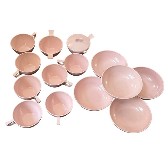 VTG Stetson Melmac Pink Retro Dinnerware Set Cups Bowls Sugar Creamer MCM Dishes - Picture 1 of 4